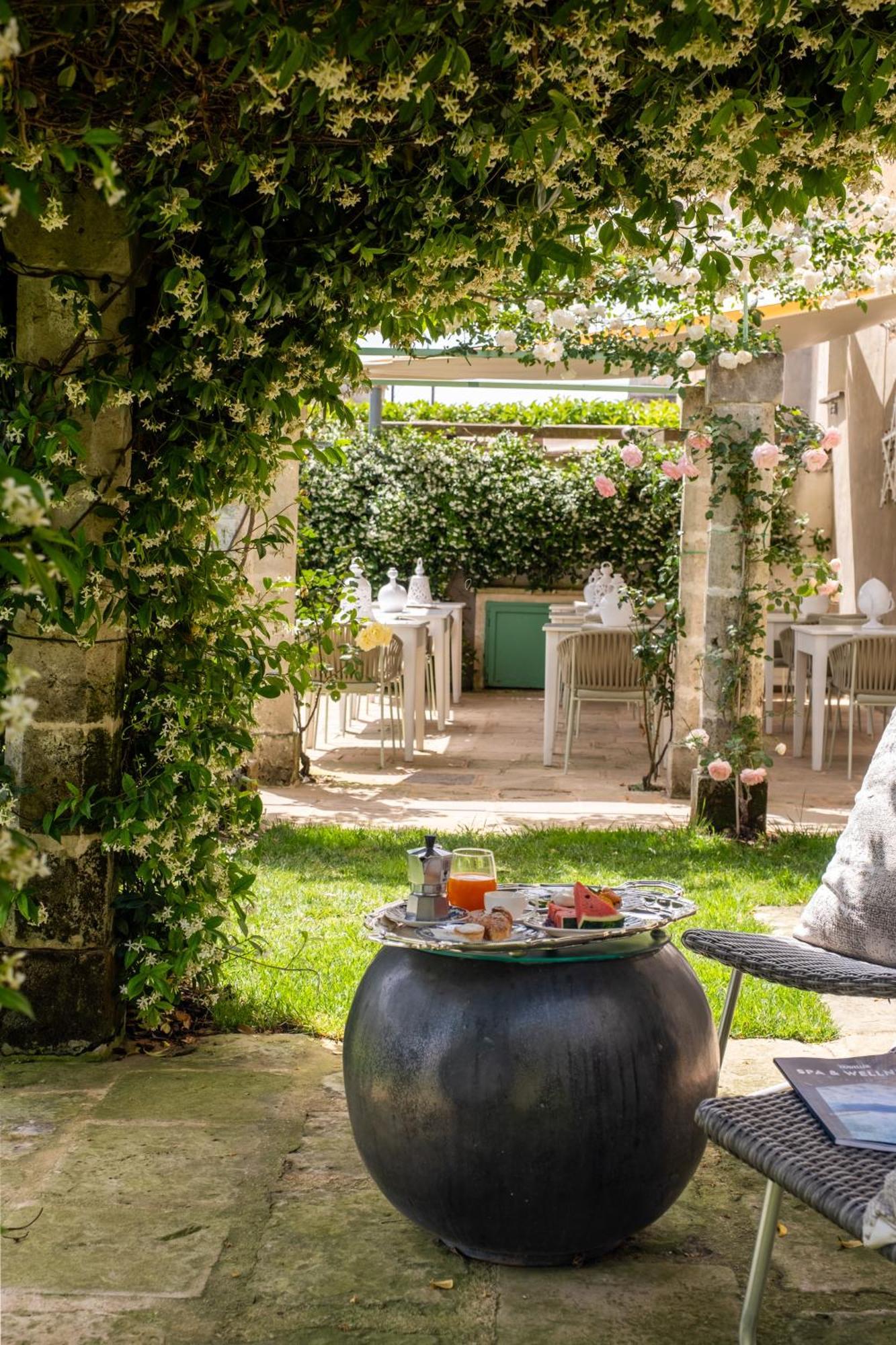 Palazzo Ducale Venturi - Luxury Hotel & Wellness Minervino di Lecce Eksteriør bilde