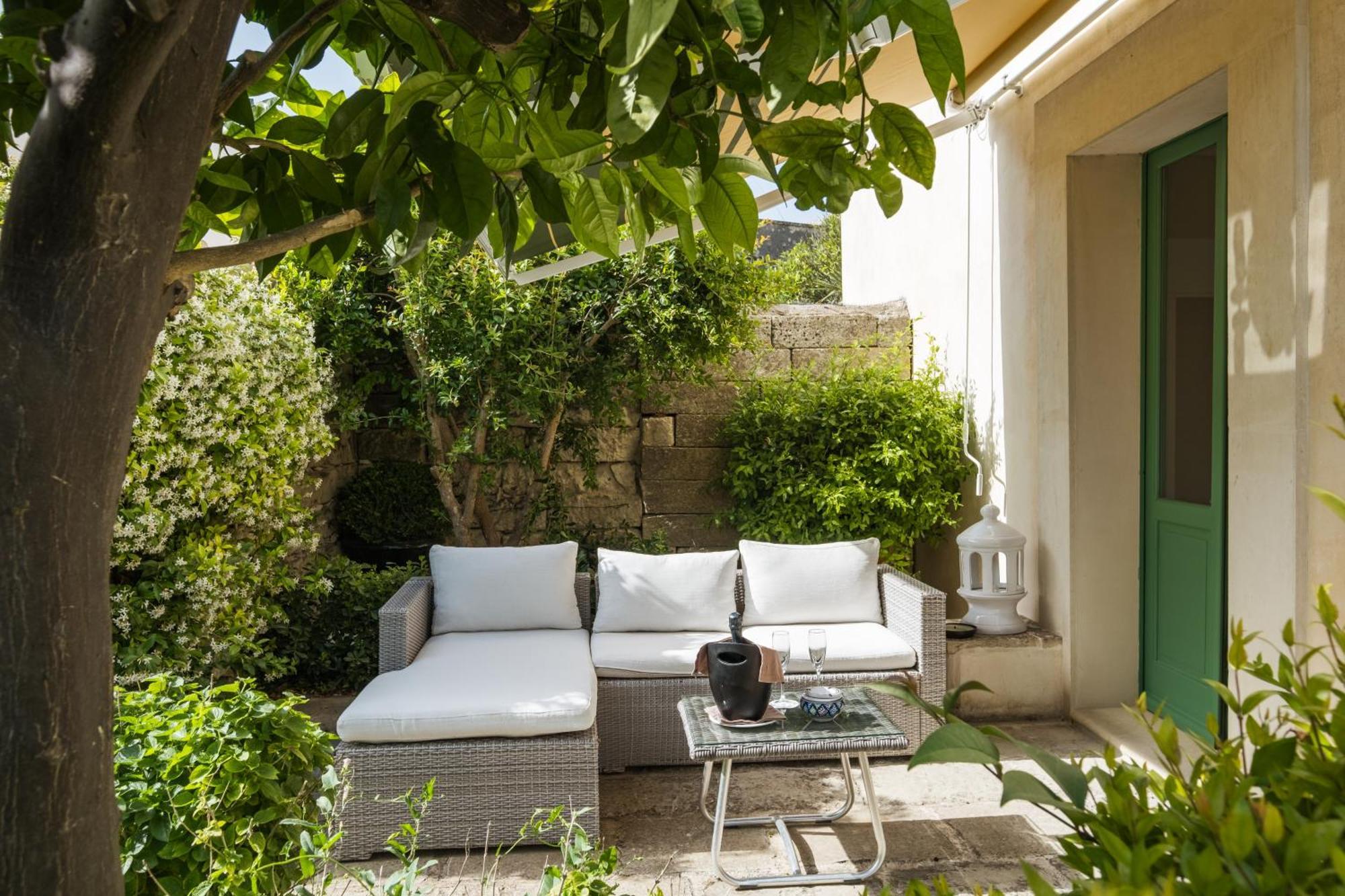 Palazzo Ducale Venturi - Luxury Hotel & Wellness Minervino di Lecce Eksteriør bilde